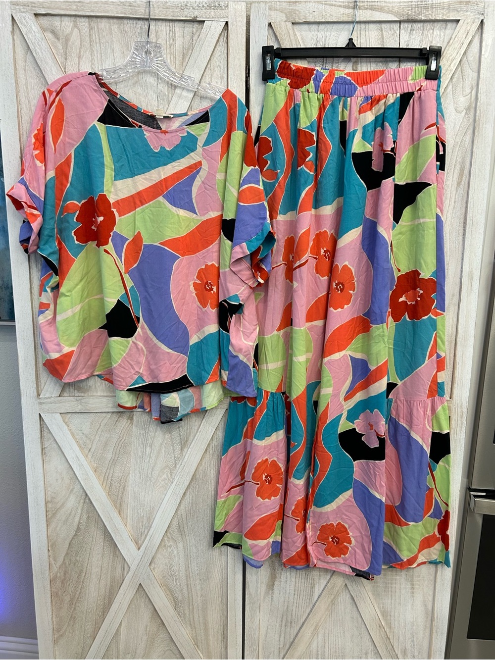 easel Vibrant Floral Two Piece Pant Set-Oversized